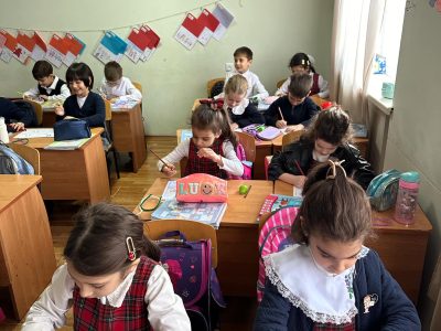 f6572aa2-7b60-4ad5-a0ef-8070751c7f5b